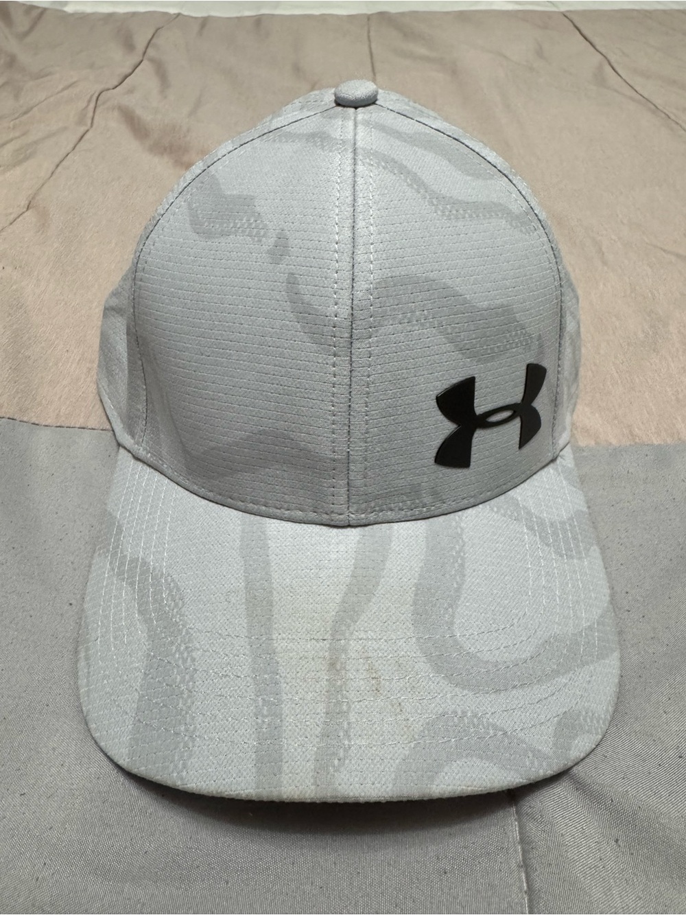 Under Armour Gray Camo Men’s Curved Brim Hat